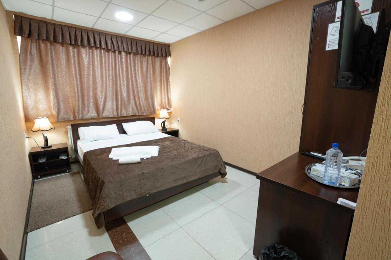 Rohat Hotel Chilonzor Tashkent Bagian luar foto