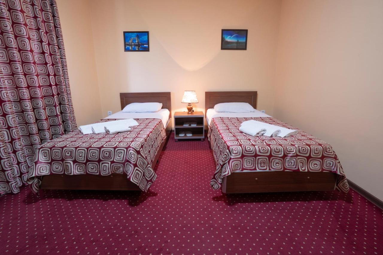 Rohat Hotel Chilonzor Tashkent Bagian luar foto